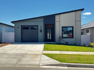 646 Terrazzo Way, Medford, OR