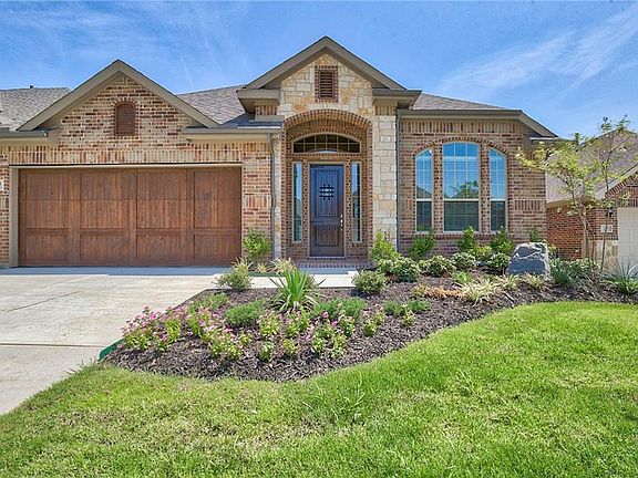 2nd image of 3909 Cicada Ln
