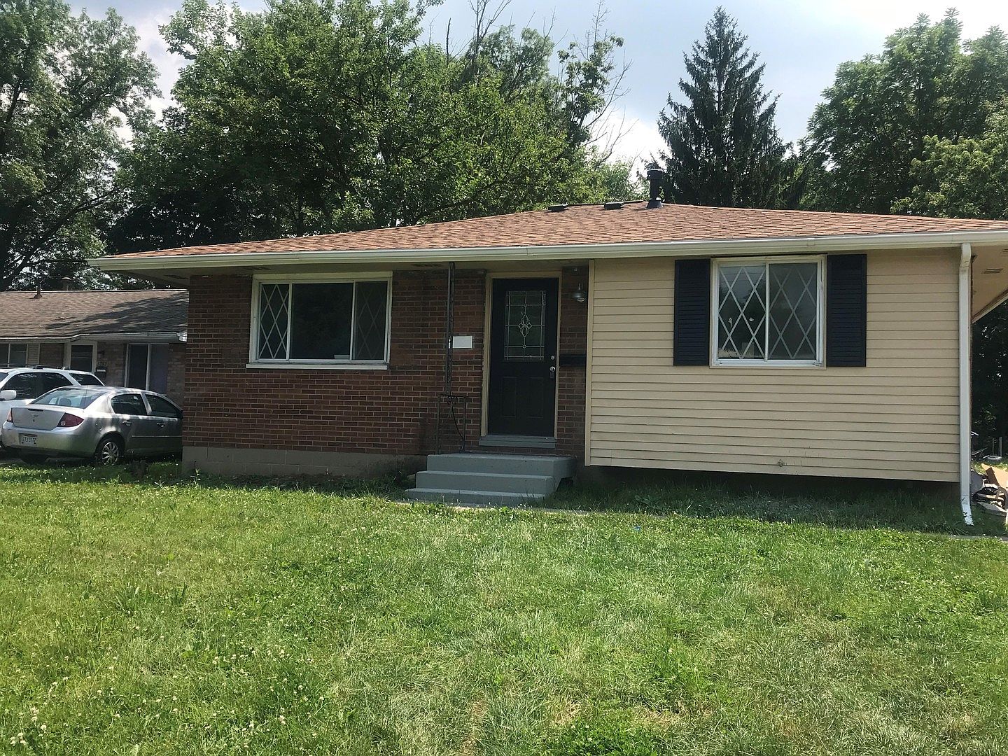 1557 Smith Rd, Columbus, OH 43207 Zillow