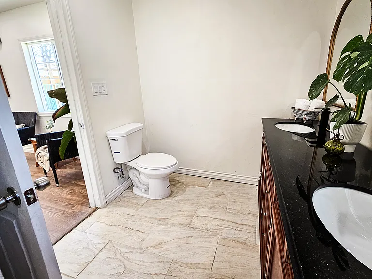 11345 Calvert St — Photo 13