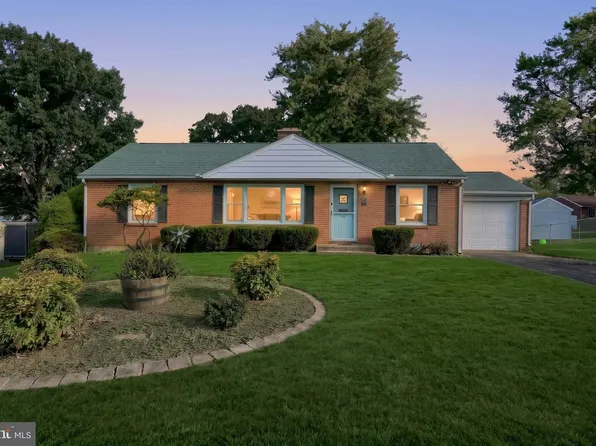 1767 San Gabriel Dr, York, PA 17406
