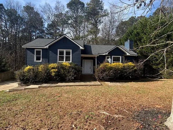 430 Maplewood Ln, Acworth, GA 30101
