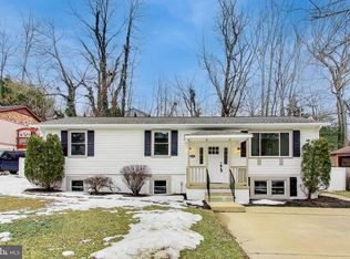 18905 Red Oak Ln, Triangle, VA 22172