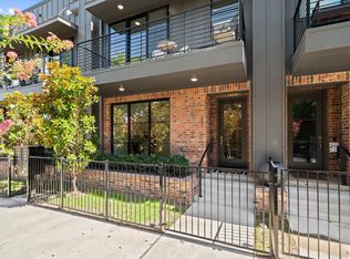 160 W Canty St #203, Dallas, TX 75208