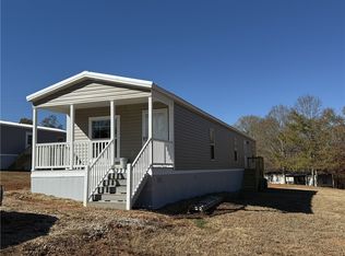 117 Candlestick Ln, Seneca, SC 29678