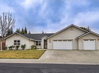 12915 Ivy Ln, Red Bluff, CA 96080