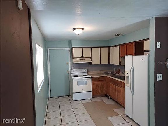 3rd image of 1701 E Sitka St #1