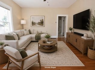 198 Reed St #1, Rockland, MA 02370