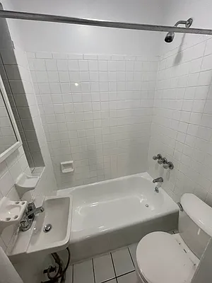 Rented by Best Apartments North Inc | media 23