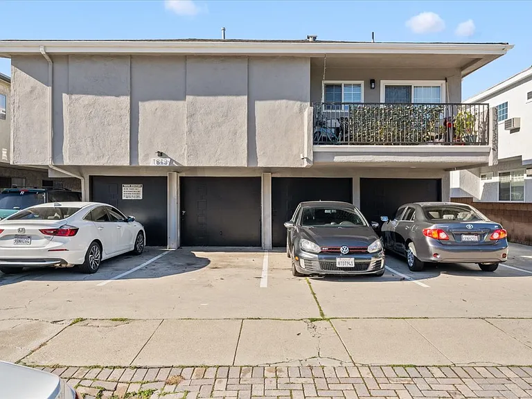 1813 Federal Ave #3 — Photo 5