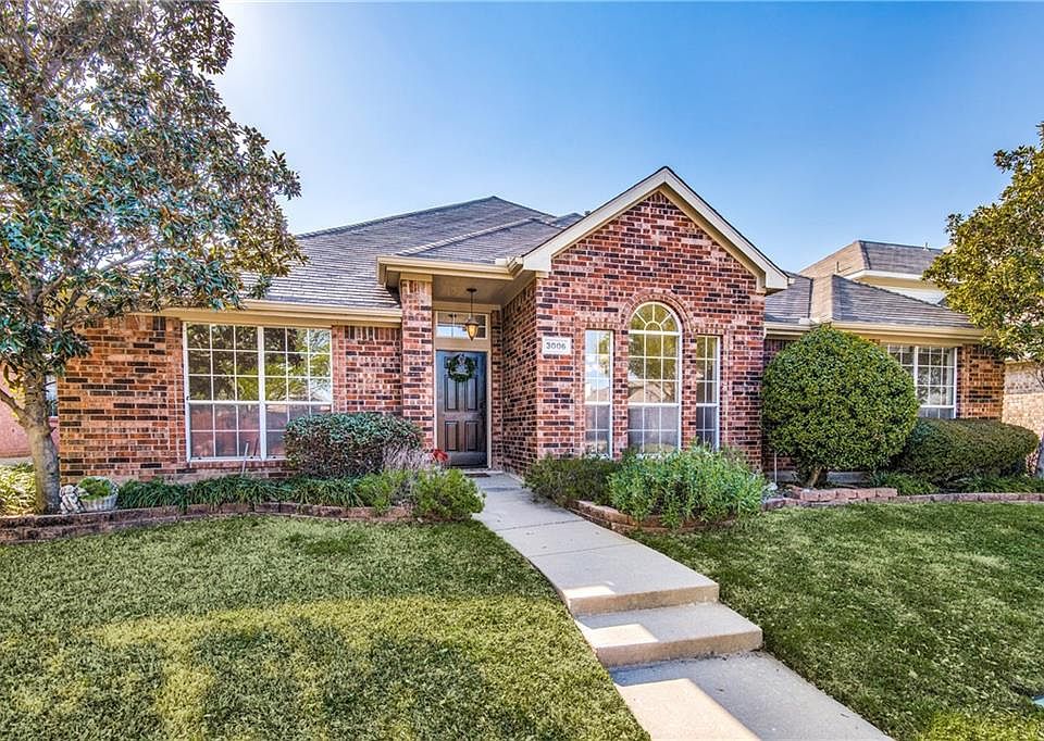 1st image of 3006 Palmtree Dr