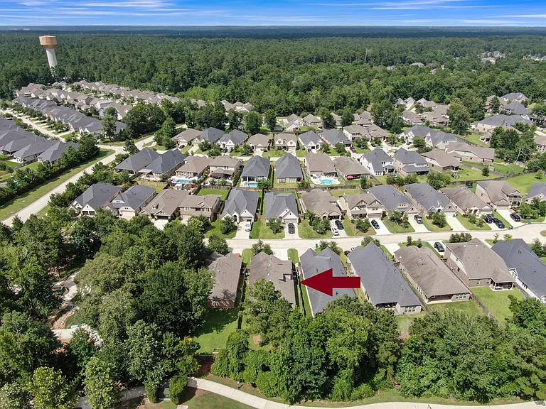 122 S Bearkat Ct — Photo 40