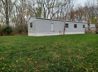 1215 Peterson Rd, Osseo, MI 49266