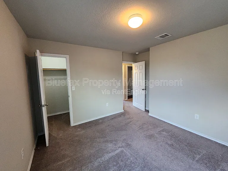 6811 Freedom Hls — Photo 26