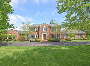5800 Graves Lake Dr, Cincinnati, OH 45243