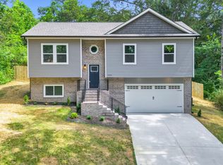 7379 Old Cleveland Pike, Chattanooga, TN 37421