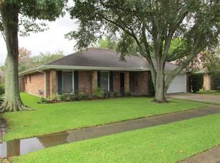 7304 Westminster Dr, Harahan, LA 70123