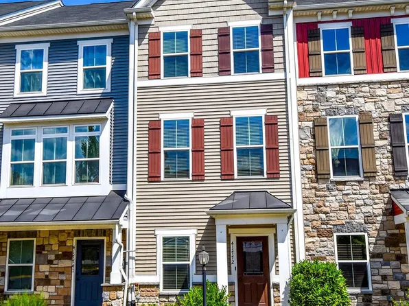 41772 McMonagle Sq, Aldie, VA 20105