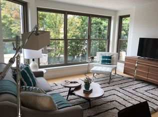 1095 Commonwealth Ave #1001, Boston, MA 02215