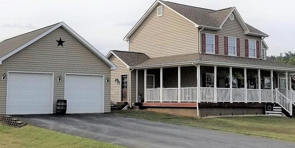 1st image of 25 Meadow Grove Dr