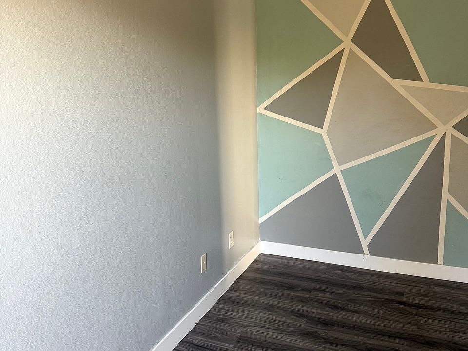 2nd image of 1775 Ohio Ave Unit 212
