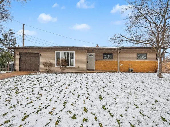 19705 Jewell Ave, South Bend, IN 46614