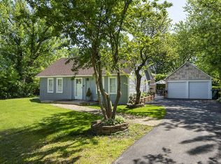 2015 Greenview Rd, Northbrook, IL 60062