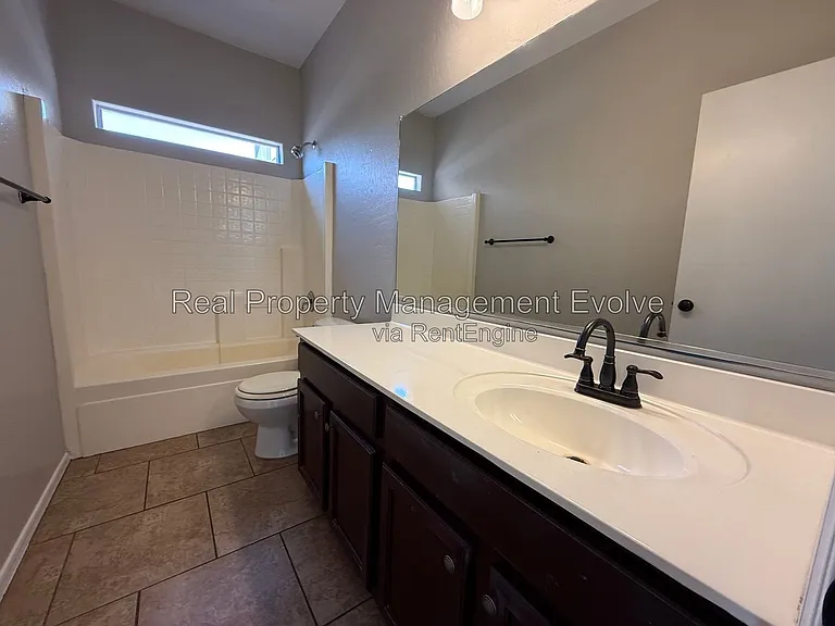 15361 W Port Au Prince Ln — Photo 12