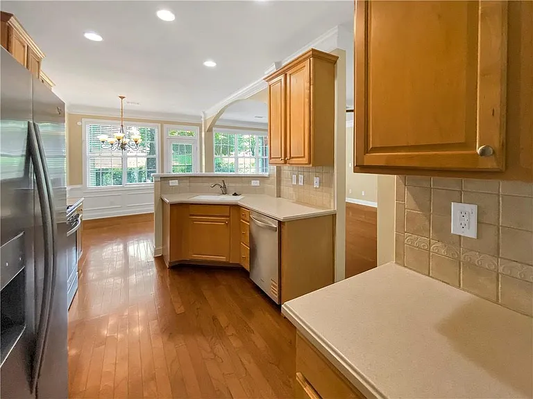 2511 Gadsen Walk — Photo 20