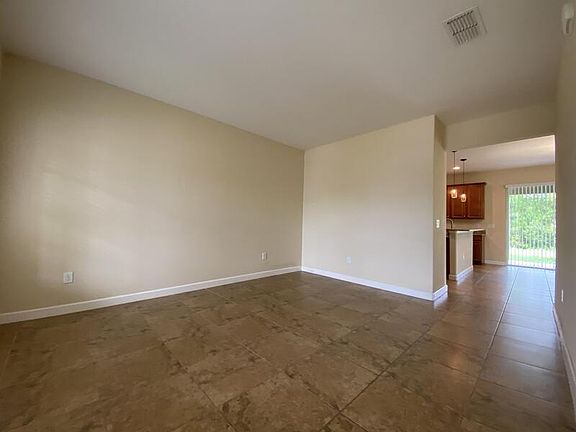 2nd image of 6119 Waterside Island Ln