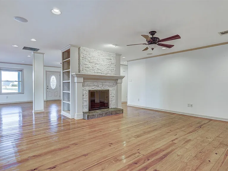 800 County Road 117 — Photo 27
