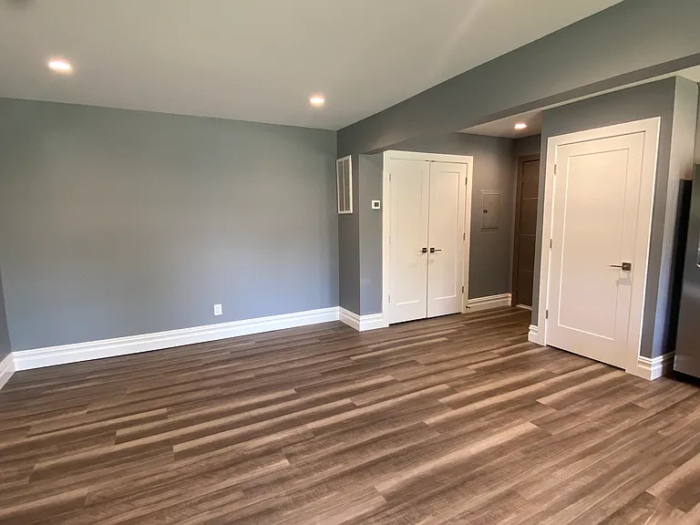 92 Arnold Ave #2F — Photo 5