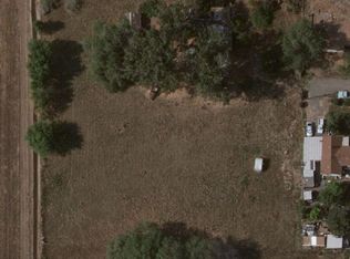 201 Hoyt Ln, Wapato, WA 98951