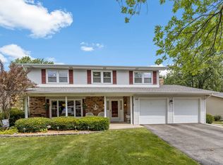 1520 Brunette Dr, Downers Grove, IL 60516