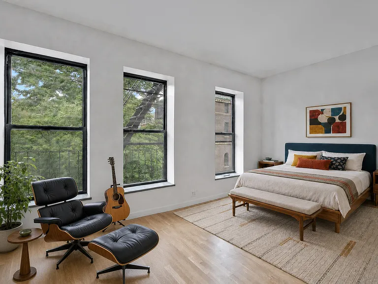 122 Willoughby Ave #3 — Photo 4