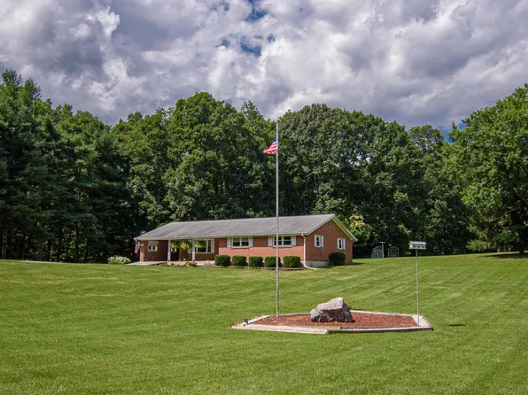 4350 Burma Rd, Radford, VA 24141