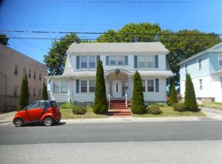 80 Colman St, New London, CT 06320