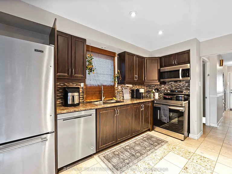 264 Galway Ct — Photo 8