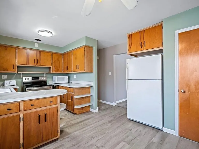 5086 N 127th St #2 — Photo 3