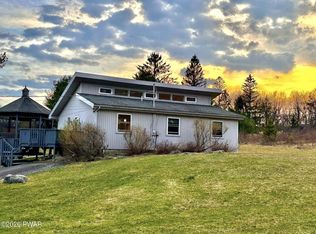 114 Orchard Dr, Lords Valley, PA