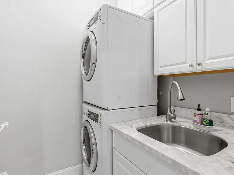 921 Osceola Dr #2 — Photo 44