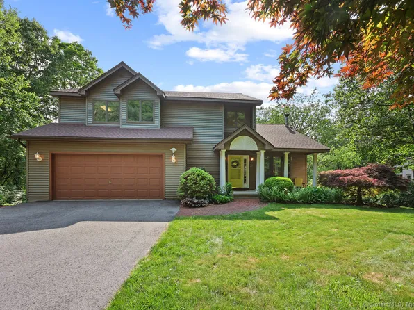 67 Mountain View Road, Glastonbury, CT 06033