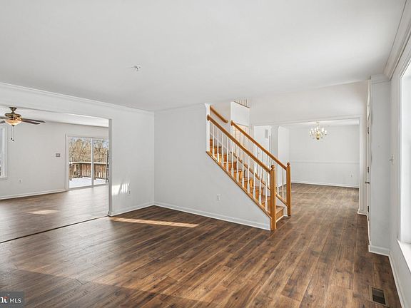 3rd image of 205 Captain Brendt Dr