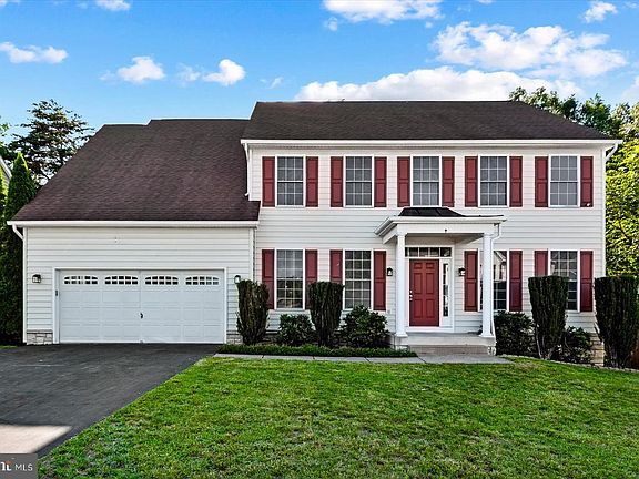 2nd image of 9912 Holland Meadows Ct