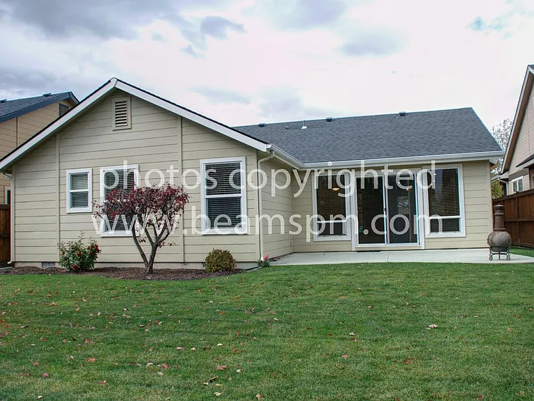 3888 N Park Crossing Ave — Photo 20