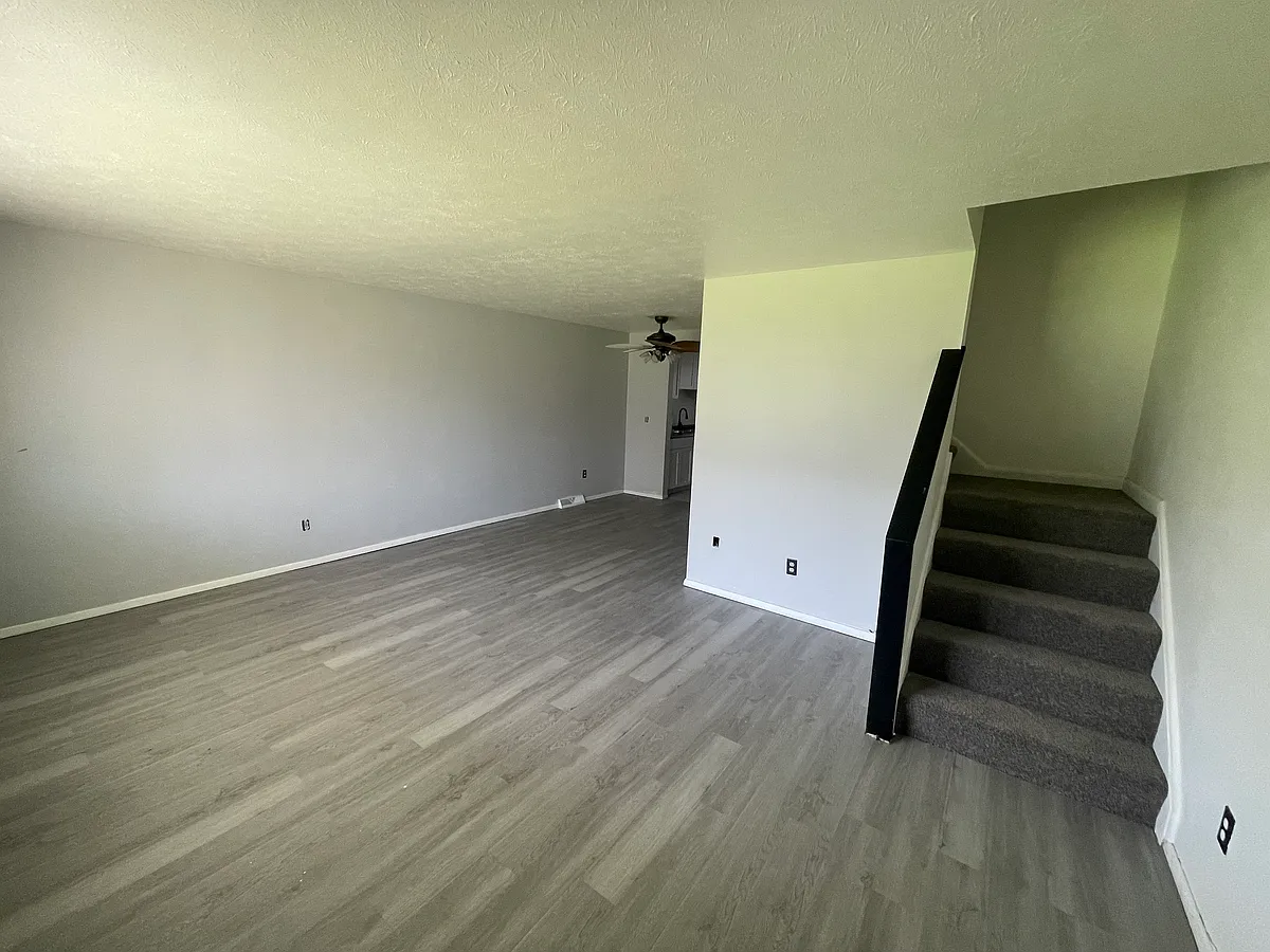 Building Photo - 4878 Banbury Ct #21