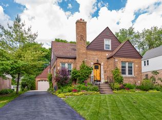 102 E Morningside Ave, Lombard, IL