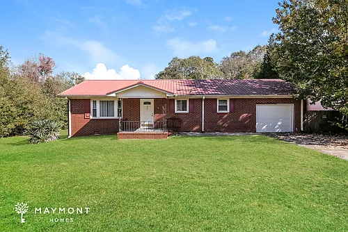 829 Scuffletown Rd Photo 1