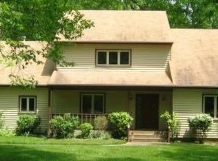 201 Dogwood Ct, Yorktown, VA 23692