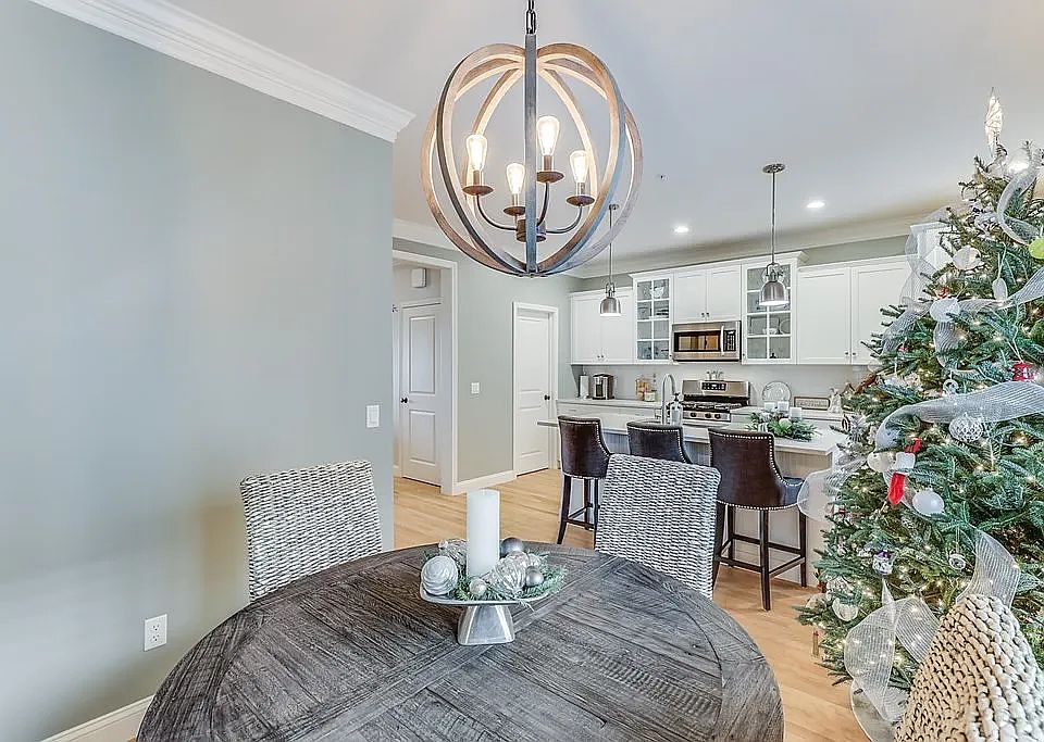 1st image of 71 Boatwrights Loop
